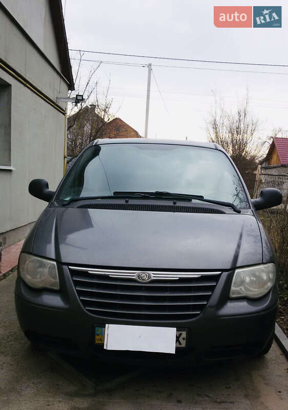 Мінівен Chrysler Voyager 2005 в Києві