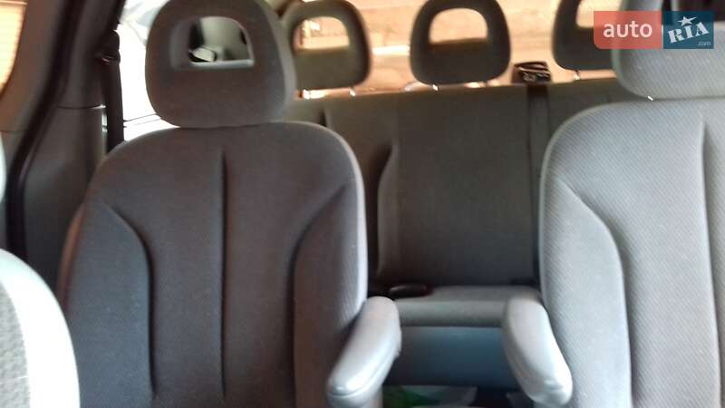 Минивэн Chrysler Voyager 2004 в Белой Церкви