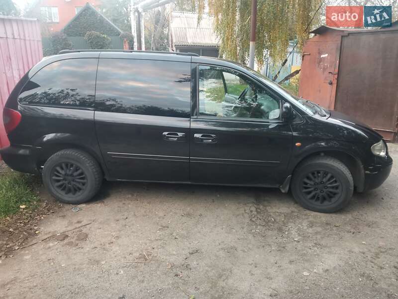 Мінівен Chrysler Voyager 2005 в Білій Церкві
