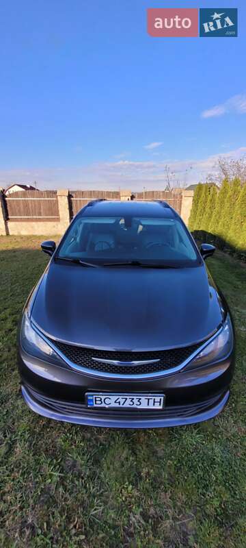 Мінівен Chrysler Voyager 2020 в Яворові