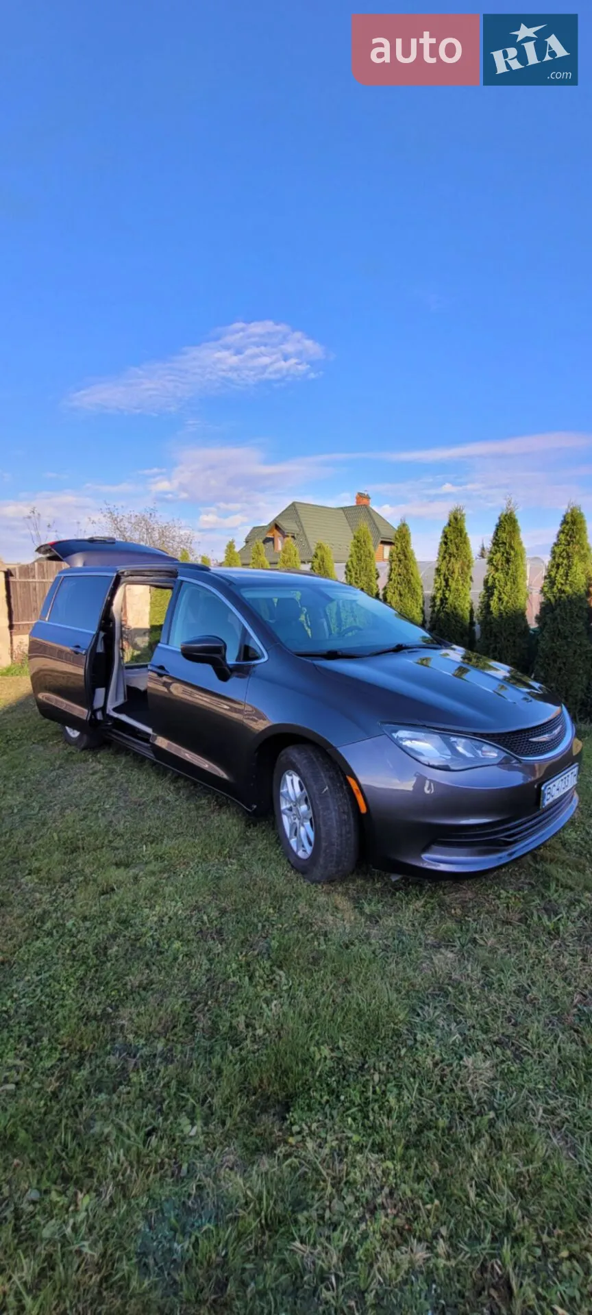2020 Chrysler Voyager - мініатюра 6