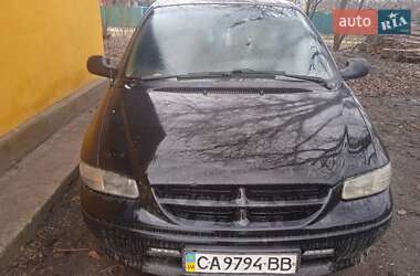 Мінівен Chrysler Voyager 1998 в Києві