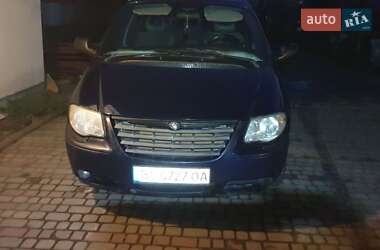 Минивэн Chrysler Voyager 2006 в 