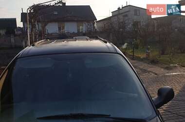 Минивэн Chrysler Voyager 2006 в 