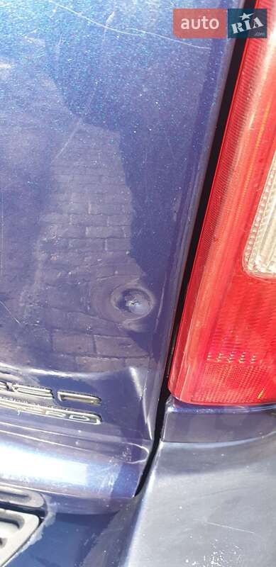 Минивэн Chrysler Voyager 2006 в Жовкве