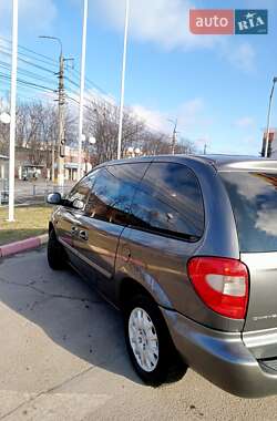 Минивэн Chrysler Voyager 2004 в Виннице