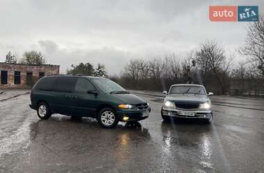 Мінівен Chrysler Voyager 1996 в Фастові