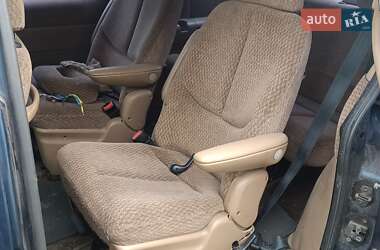 Минивэн Chrysler Voyager 1998 в 