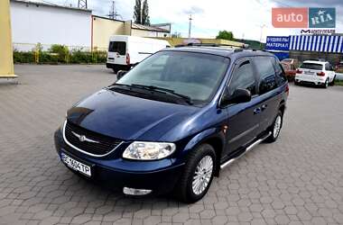 Минивэн Chrysler Voyager 2003 в 