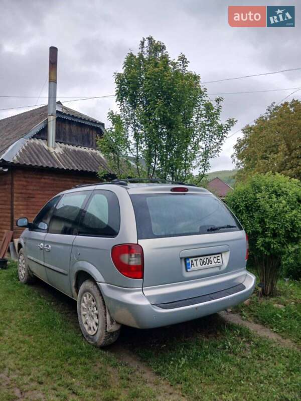 Минивэн Chrysler Voyager 2001 в Ивано-Франковске