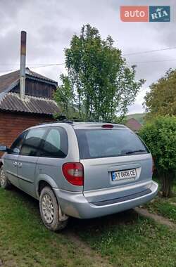 Минивэн Chrysler Voyager 2001 в 