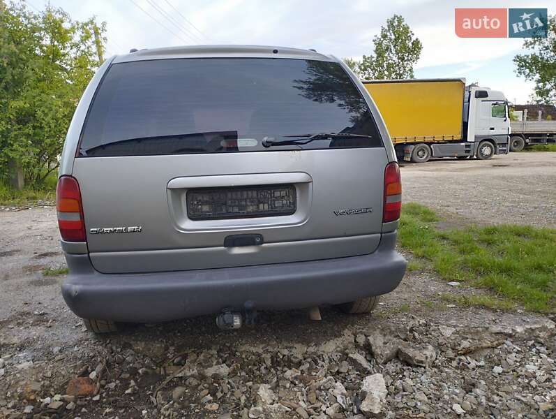 Мінівен Chrysler Voyager 1998 в Дрогобичі фото 3 Мінівен Chrysler Voyager 1998 в Дрогобичі