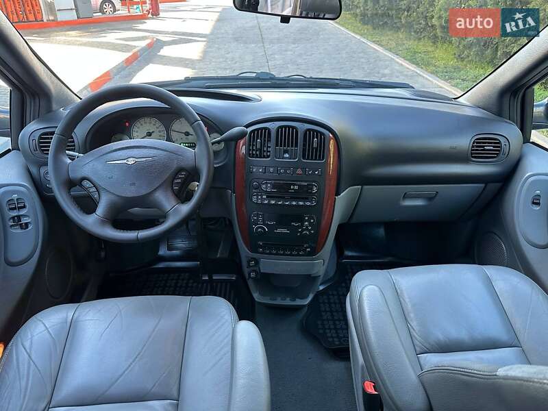 Минивэн Chrysler Voyager 2004 в Великодолинском фото 14 Минивэн Chrysler Voyager 2004 в Великодолинском