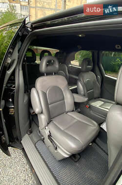 Мінівен Chrysler Voyager 2005 в 
