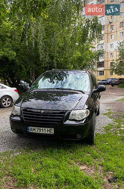 Мінівен Chrysler Voyager 2005 в 