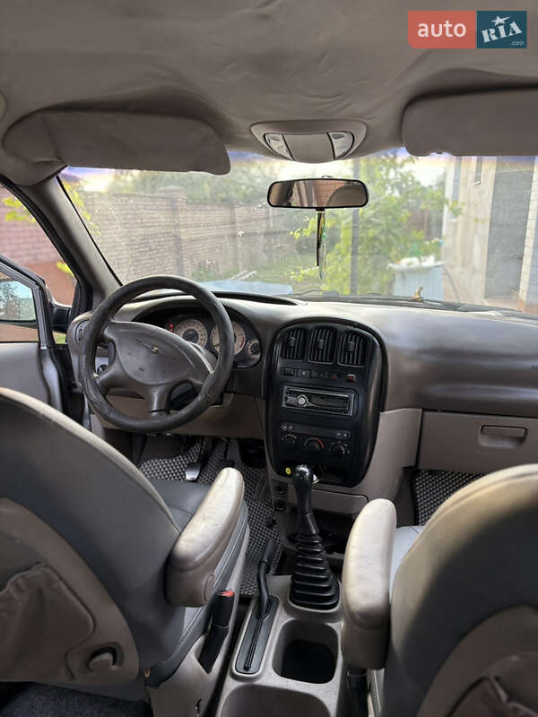 Минивэн Chrysler Voyager 2002 в Броварах