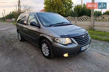 Седан Chrysler Voyager 2006 в Старой Выжевке