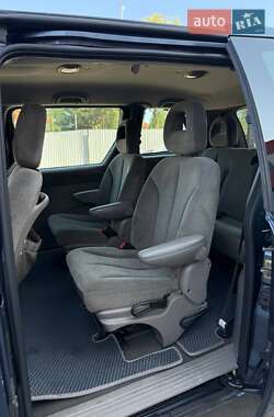 Универсал Chrysler Voyager 2002 в 