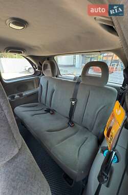 Универсал Chrysler Voyager 2002 в 
