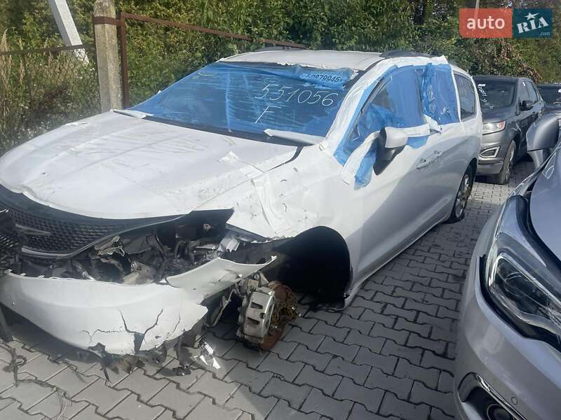 Минивэн Chrysler Voyager 2021 в Трускавце