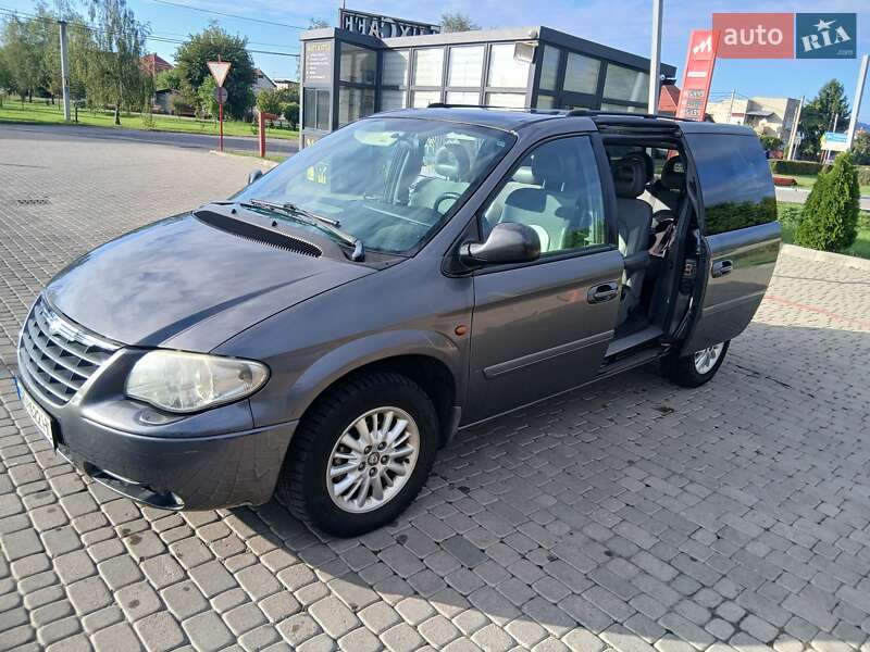 Минивэн Chrysler Voyager 2005 в Мукачево фото 2 Минивэн Chrysler Voyager 2005 в Мукачево