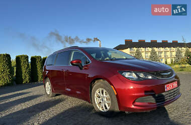 Минивэн Chrysler Voyager 2020 в 