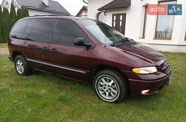 Мінівен Chrysler Voyager 1998 в Львові
