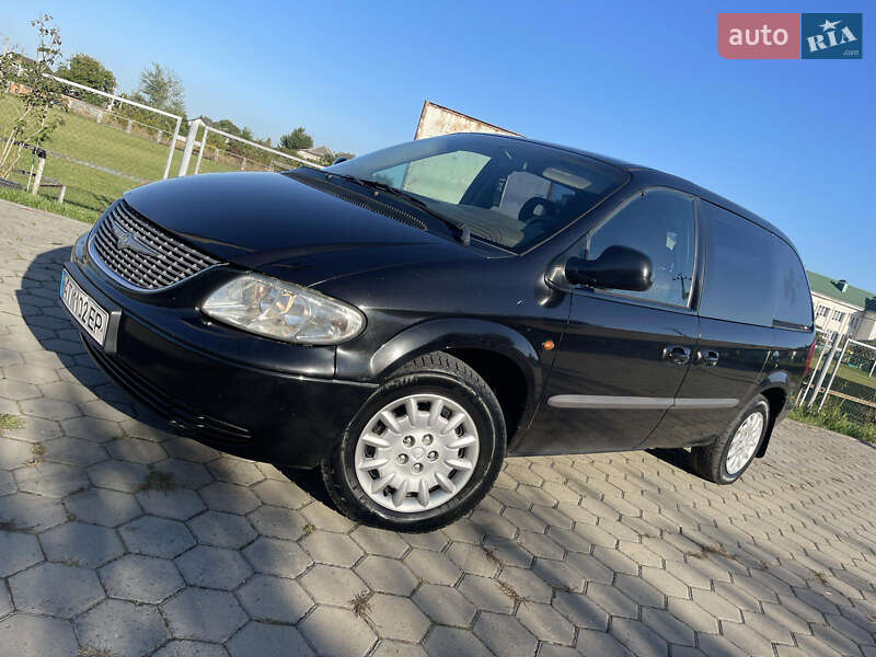 Минивэн Chrysler Voyager 2003 в Ивано-Франковске