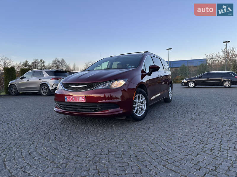 Мінівен Chrysler Voyager 2020 в Жовкві фото 2 Мінівен Chrysler Voyager 2020 в Жовкві
