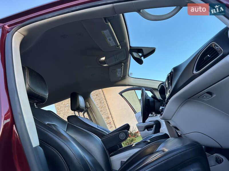 Мінівен Chrysler Voyager 2020 в Жовкві фото 23 Мінівен Chrysler Voyager 2020 в Жовкві
