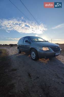 Минивэн Chrysler Voyager 2006 в Камне-Каширском