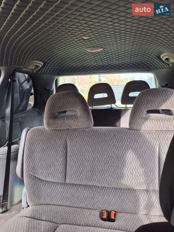 Минивэн Chrysler Voyager 2001 в Горохове