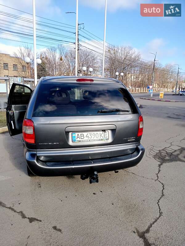 Універсал Chrysler Voyager 2004 в Вінниці