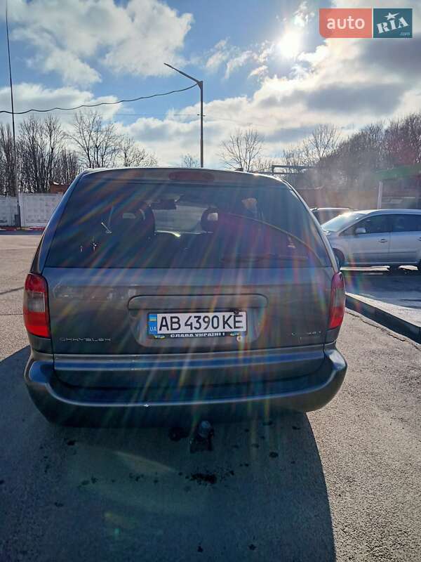 Універсал Chrysler Voyager 2004 в Вінниці