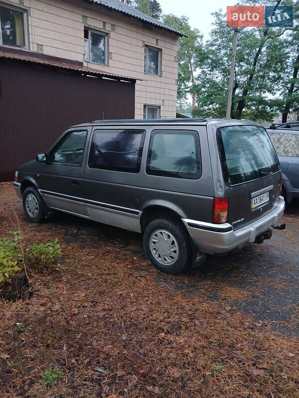 Минивэн Chrysler Voyager 1993 в Клавдиевом-Тарасове фото 3 Минивэн Chrysler Voyager 1993 в Клавдиевом-Тарасове