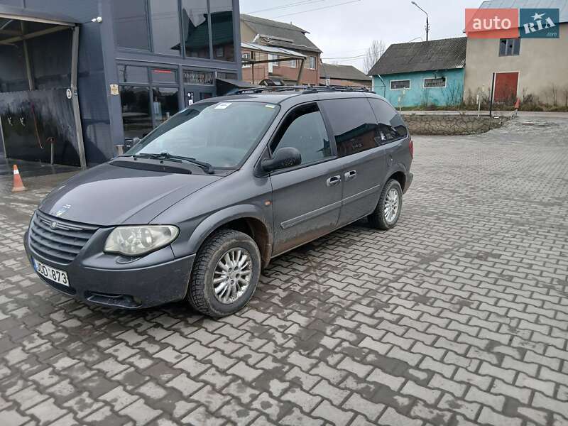 Мінівен Chrysler Voyager 2005 в Хотині фото Мінівен Chrysler Voyager 2005 в Хотині