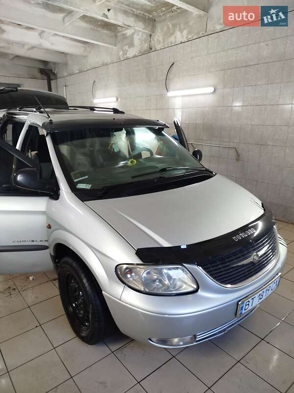 Chrysler Voyager 2002