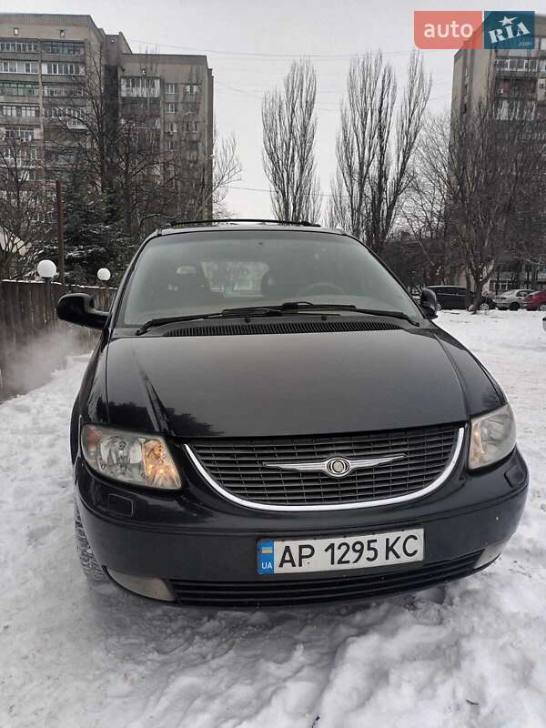 Минивэн Chrysler Voyager 2001 в Запорожье