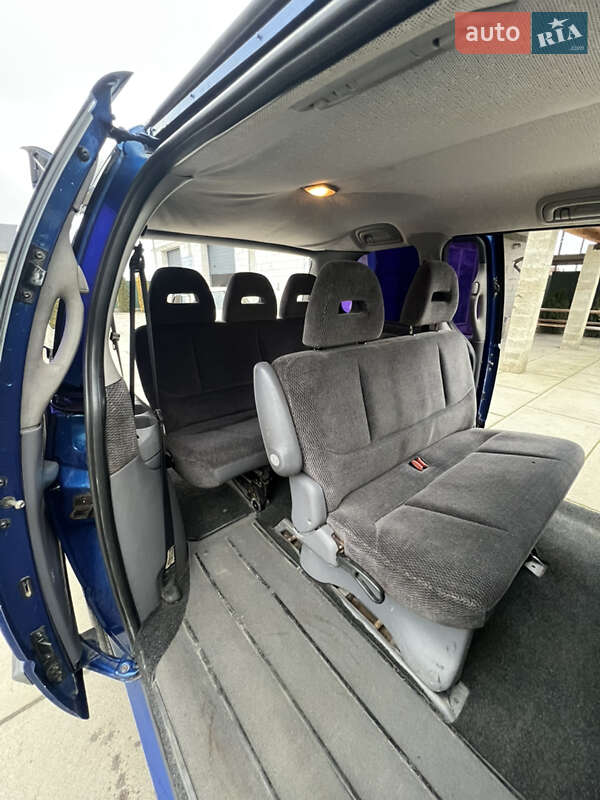 Минивэн Chrysler Voyager 1997 в Хусте