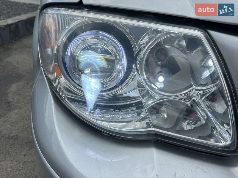 Минивэн Chrysler Voyager 2004 в Ужгороде фото 9 Минивэн Chrysler Voyager 2004 в Ужгороде