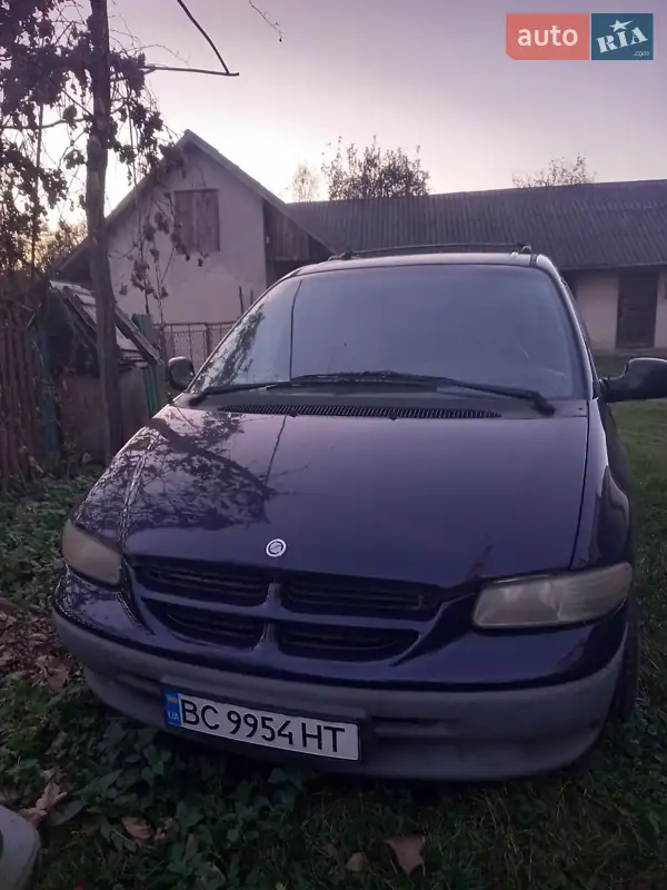Chrysler Voyager 1999 VIN 1C4GYN2CXXU139566 фото оголошення 2 з 39