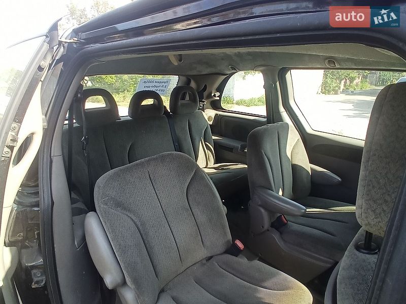 Минивэн Chrysler Voyager 2001 в Одессе