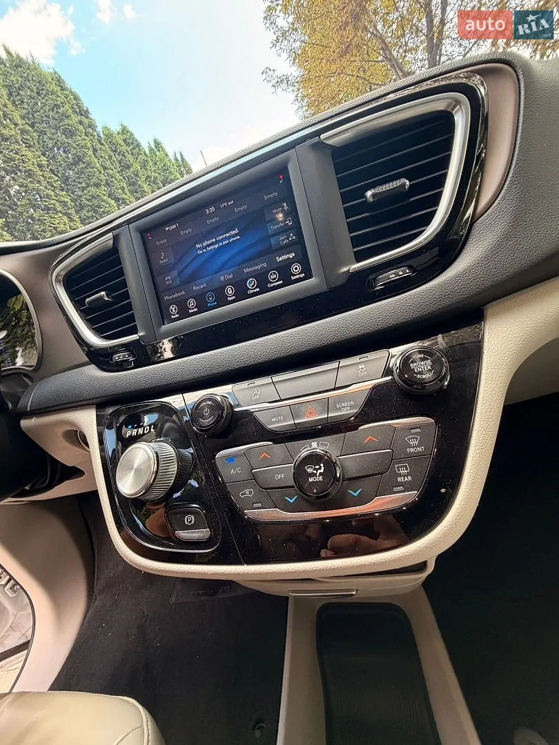 2020 Chrysler Voyager - мініатюра 51