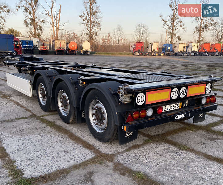 Контейнеровоз напівпричіп CIMC SilverGreen SG 03 2016 в Жовкві