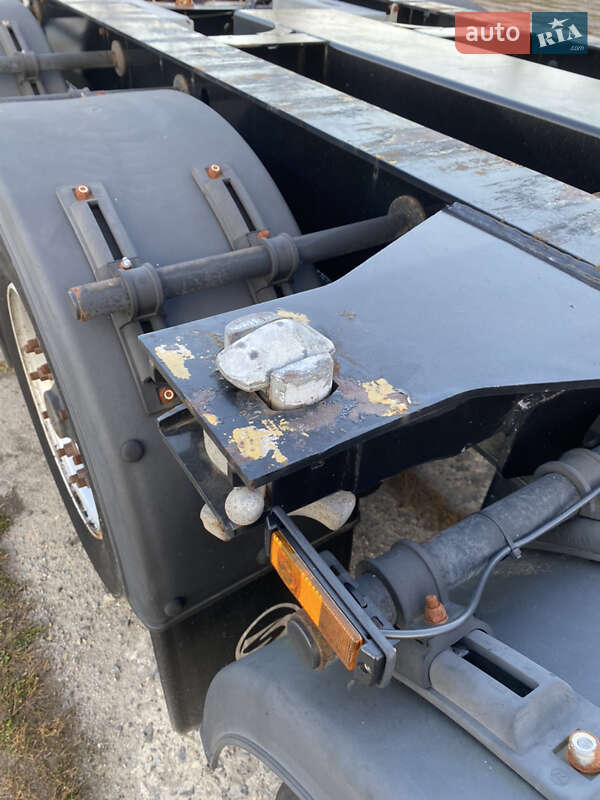 Контейнеровоз напівпричіп CIMC SilverGreen SG 03 2016 в Жовкві