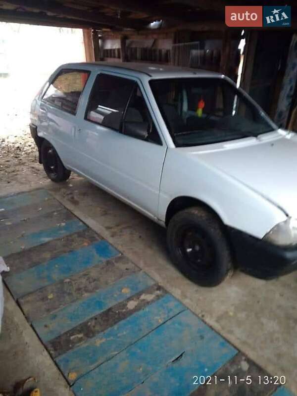 Хэтчбек Citroen AX 1992 в Козельце
