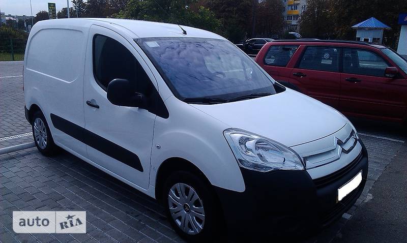Грузопассажирский фургон Citroen Berlingo 2009 в 