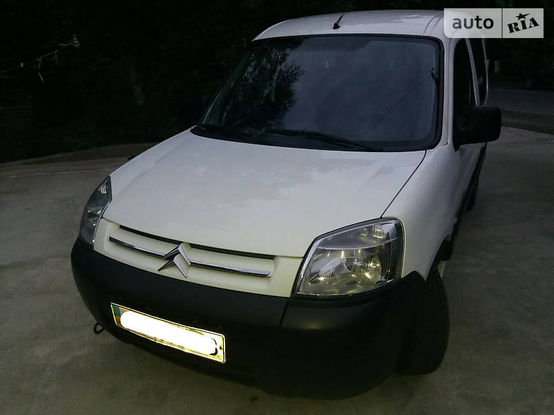 Седан Citroen Berlingo 2003 в Луцке