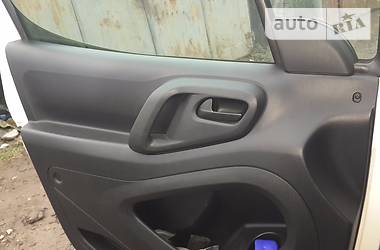 Грузопассажирский фургон Citroen Berlingo 2010 в Ровно