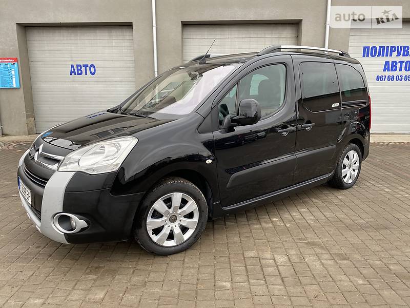 Універсал Citroen Berlingo 2010 в Коломиї